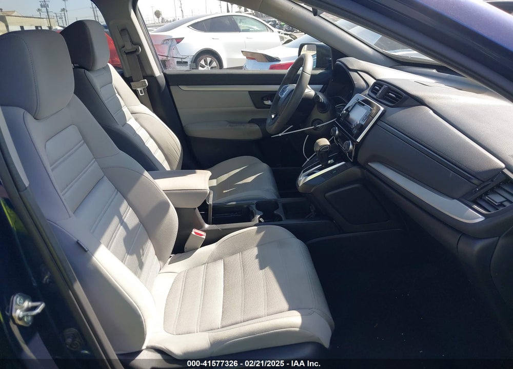 2018 HONDA CR-V LX VIN: 2HKRW5H3XJH411380