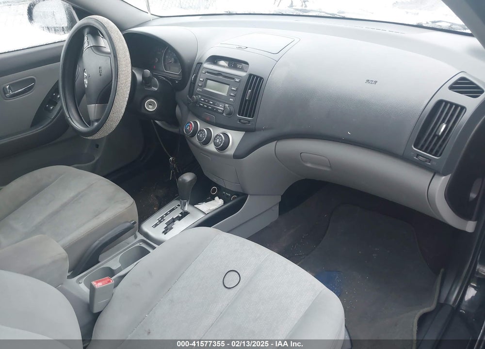 2010 HYUNDAI ELANTRA GLS VIN: KMHDU4AD1AU083930