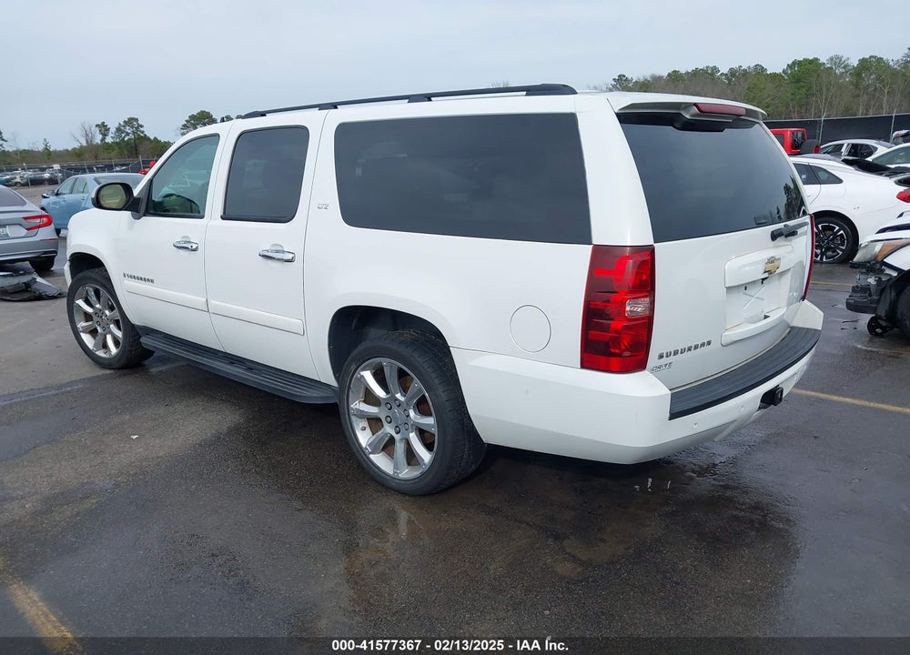 2008 CHEVROLET SUBURBAN 1500 VIN: 1GNFC16018R143195