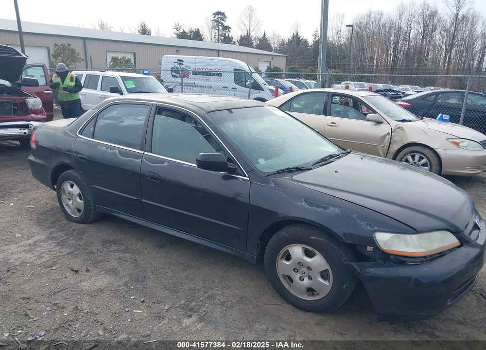 2002 HONDA ACCORD 3.0 EX VIN: 1HGCG16532A039326