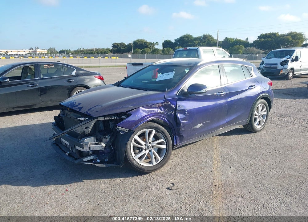 2019 INFINITI QX30 LUXE VIN: SJKCH5CP1KA008789