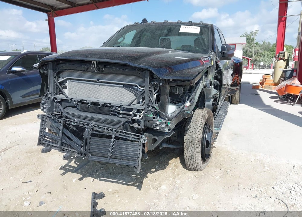 2022 RAM 3500 VIN: 3C63RRGL5NG293055
