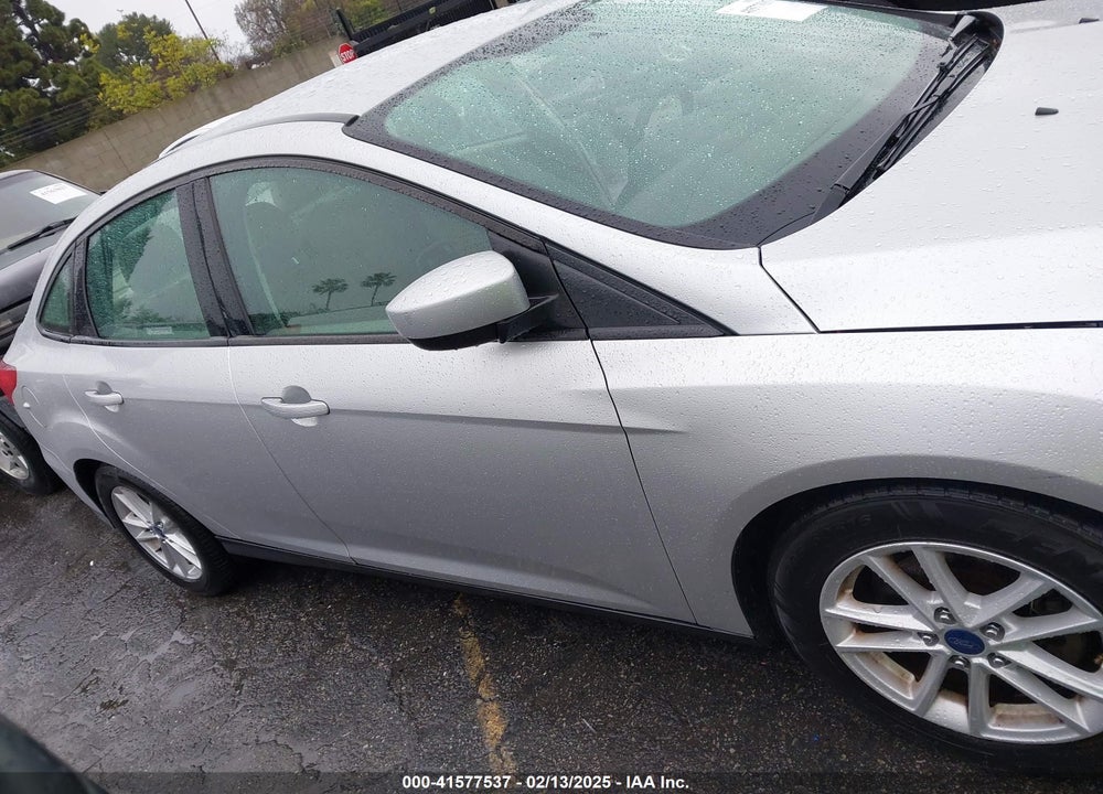 2018 FORD FOCUS VIN: 1FADP3F24JL326333