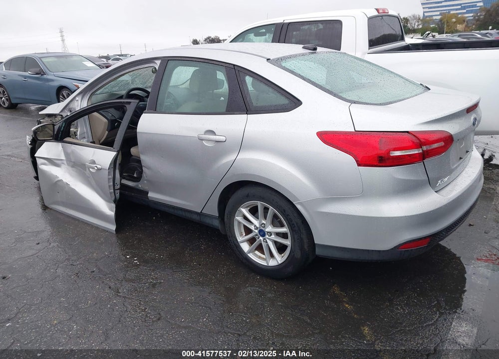 2018 FORD FOCUS VIN: 1FADP3F24JL326333