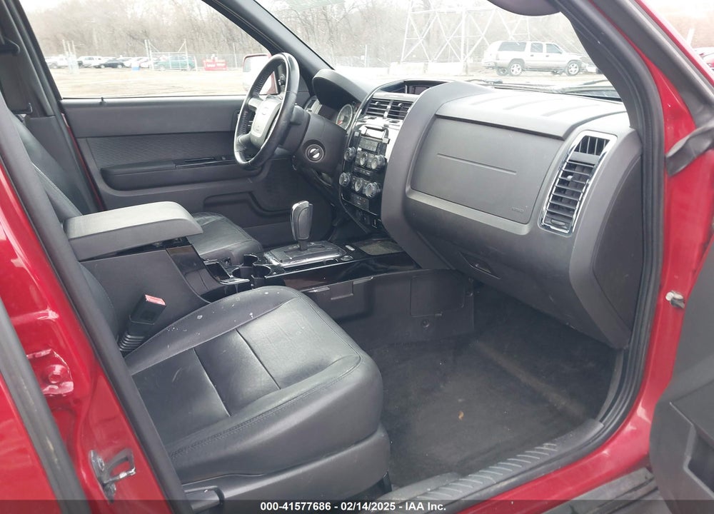 2011 FORD ESCAPE VIN: 1FMCU9EG0BKC52944