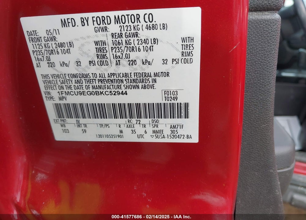 2011 FORD ESCAPE VIN: 1FMCU9EG0BKC52944