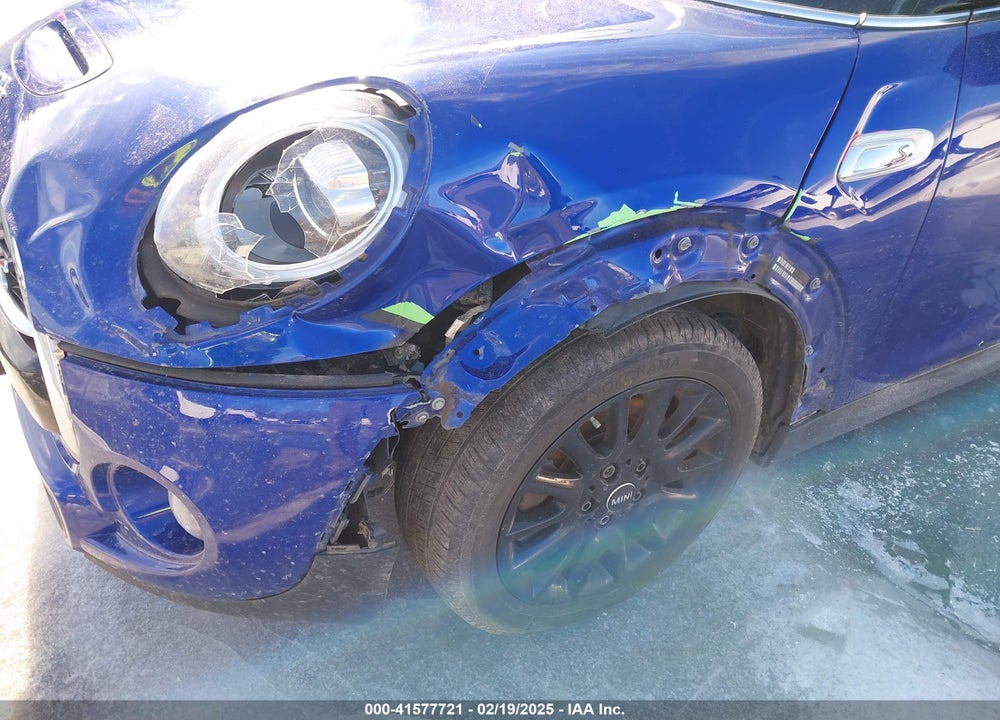 2020 MINI HARDTOP VIN: WMWXR5C05L2L43423