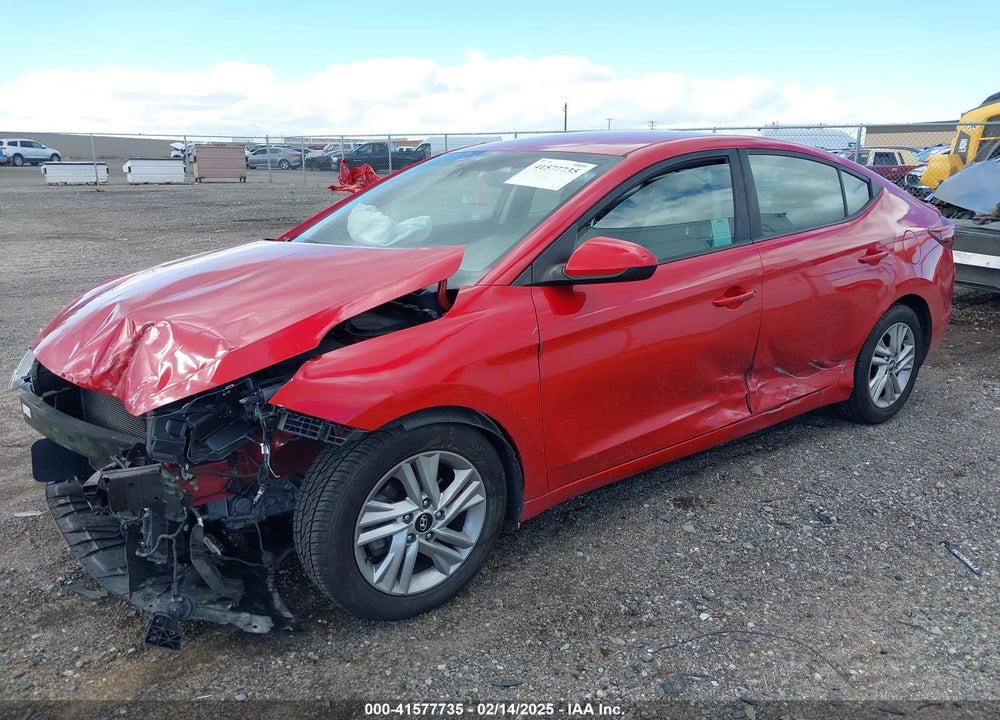 2020 HYUNDAI ELANTRA VIN: 5NPD84LF1LH577788