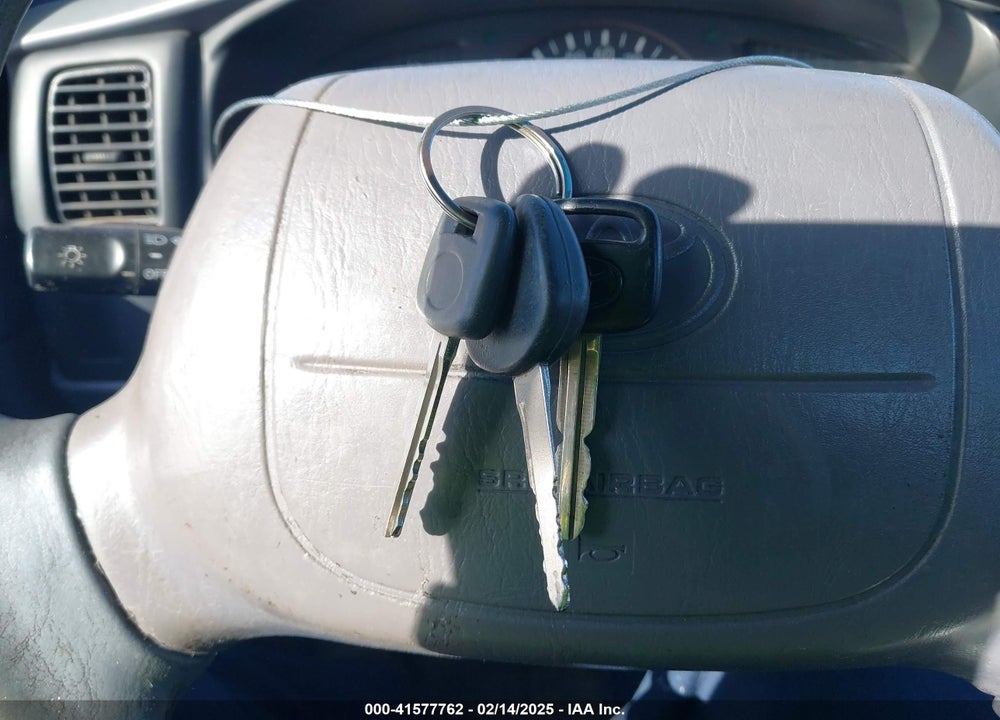 1998 TOYOTA TACOMA VIN: 4TANL42N9WZ077432