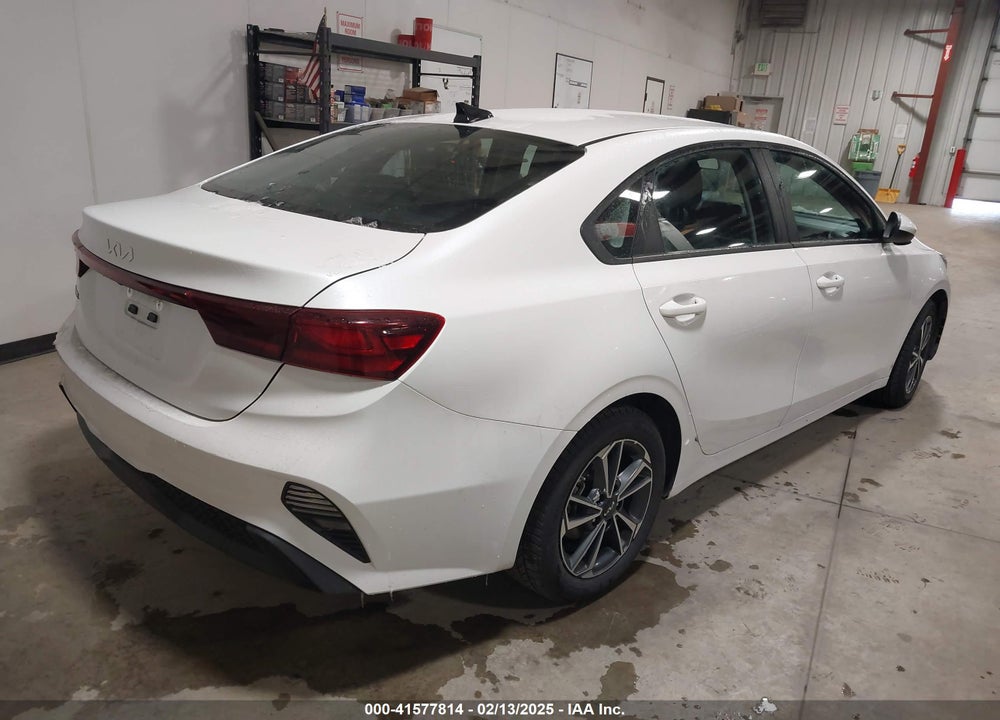 2023 KIA FORTE VIN: 3KPF24AD7PE595573