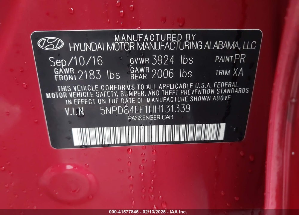 2017 HYUNDAI ELANTRA VIN: 5NPD84LF1HH131339