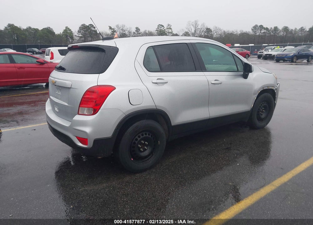 2017 CHEVROLET TRAX LS VIN: KL7CJKSB3HB084770