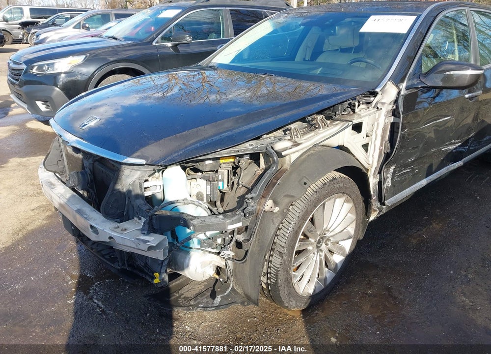 2015 HYUNDAI EQUUS VIN: KMHGH4JHXFU095828