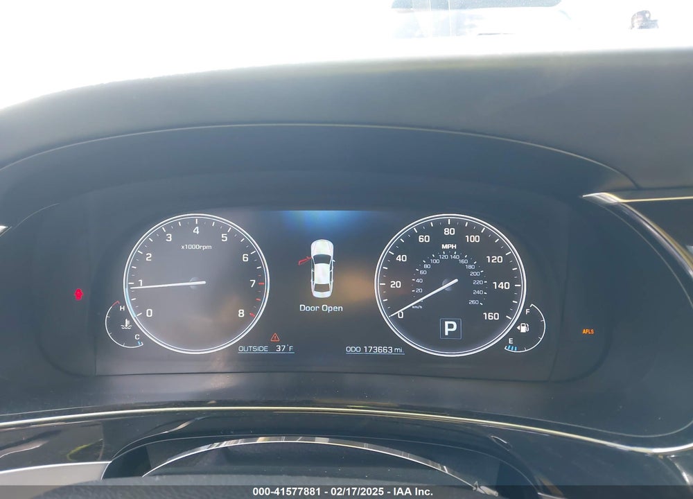 2015 HYUNDAI EQUUS VIN: KMHGH4JHXFU095828