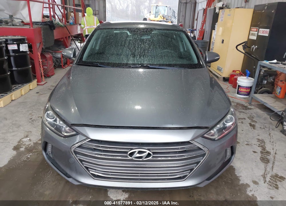 2017 HYUNDAI ELANTRA VIN: KMHD84LF5HU102234