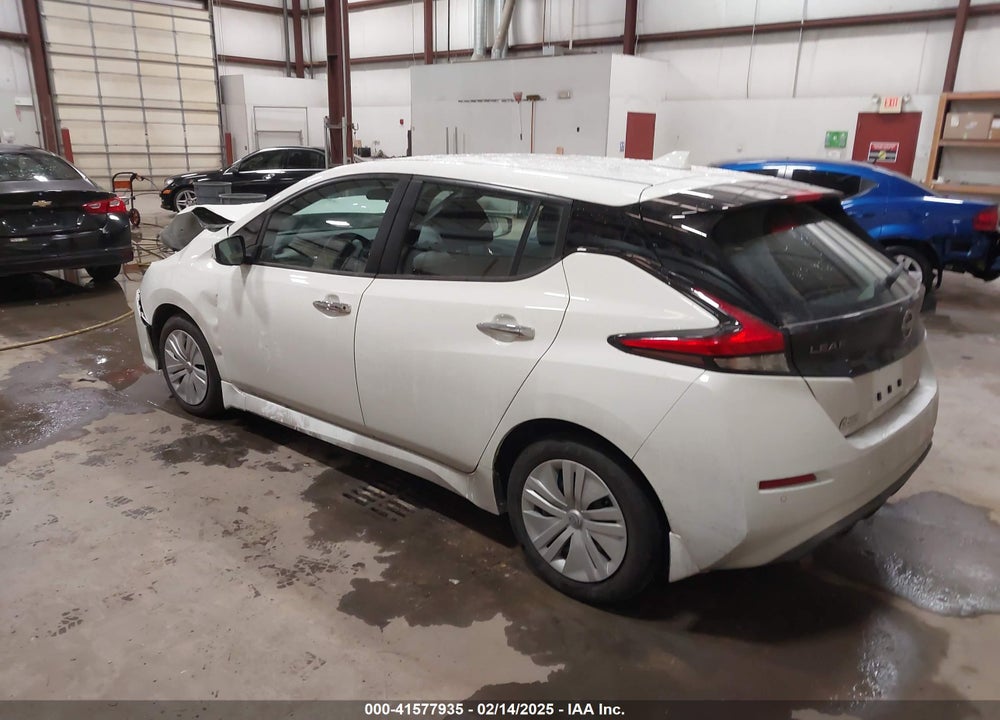 2024 NISSAN LEAF VIN: 1N4AZ1BV4RC550165