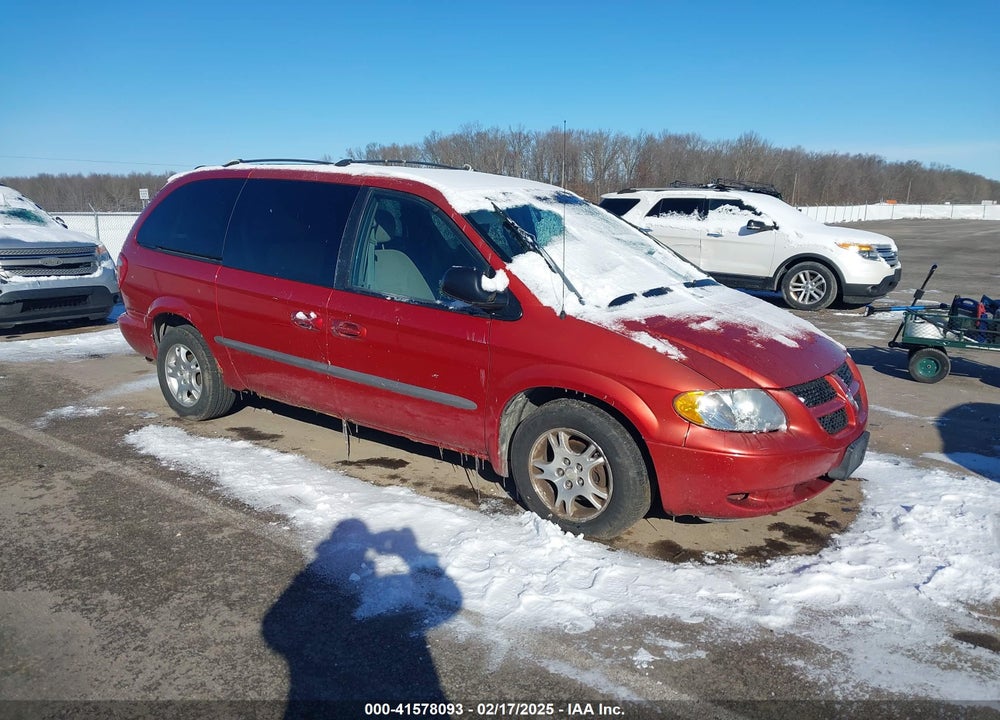 2002 DODGE GRAND CARAVAN SPORT VIN: 2B4GP44R22R711781