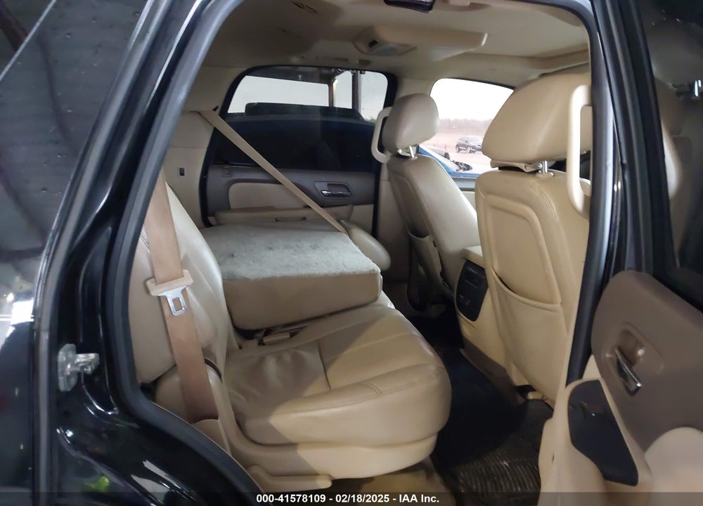 2014 CHEVROLET TAHOE LT VIN: 1GNSCBE01ER190342