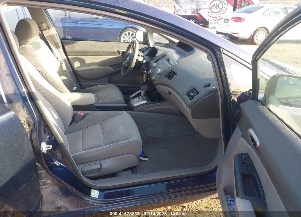 2010 HONDA CIVIC LX VIN: 2HGFA1F51AH559071