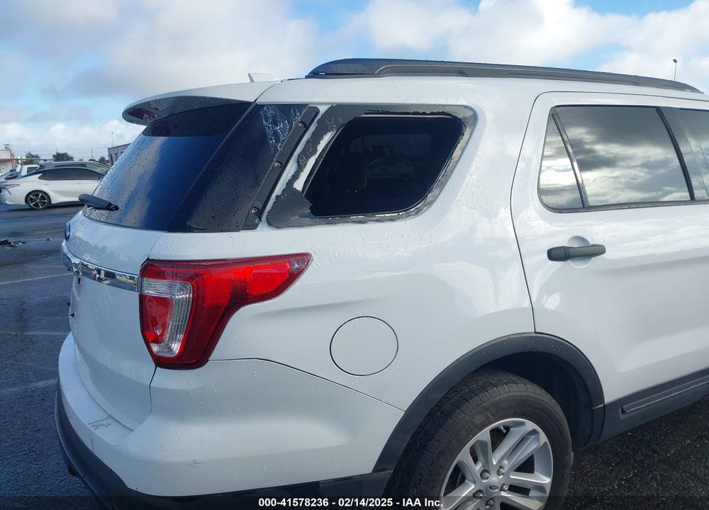 2017 FORD EXPLORER VIN: 1FM5K7B80HGC32804