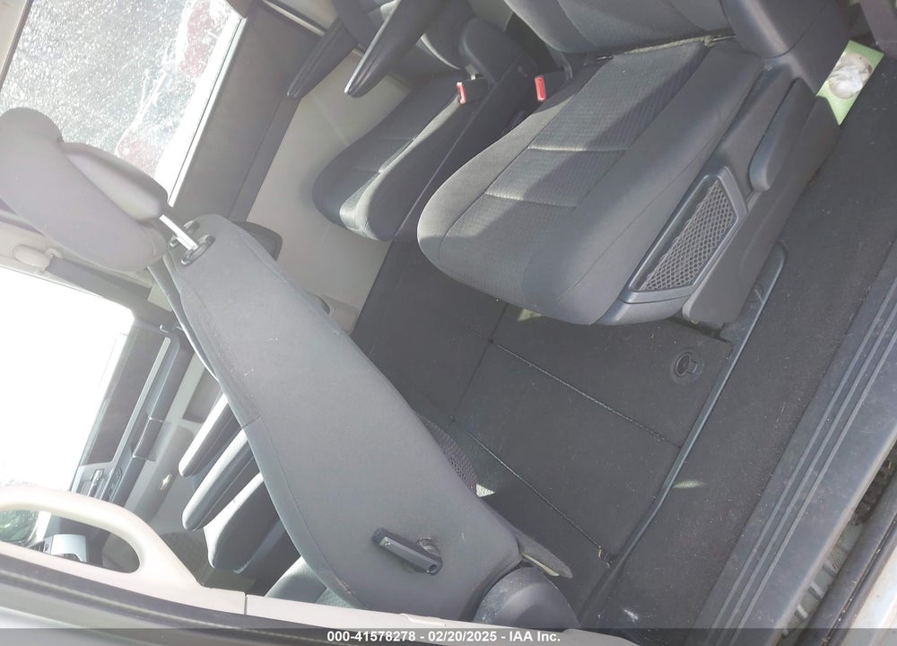 2010 DODGE GRAND CARAVAN SXT VIN: 2D4RN5D15AR433042