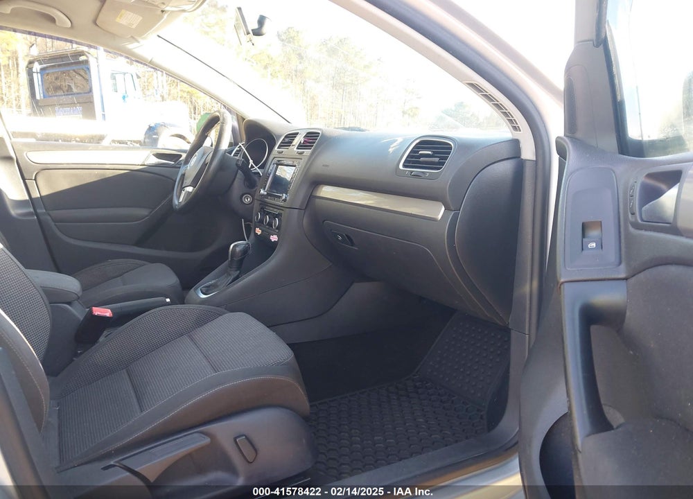 2013 VOLKSWAGEN GOLF VIN: WVWDB7AJ0DW095917