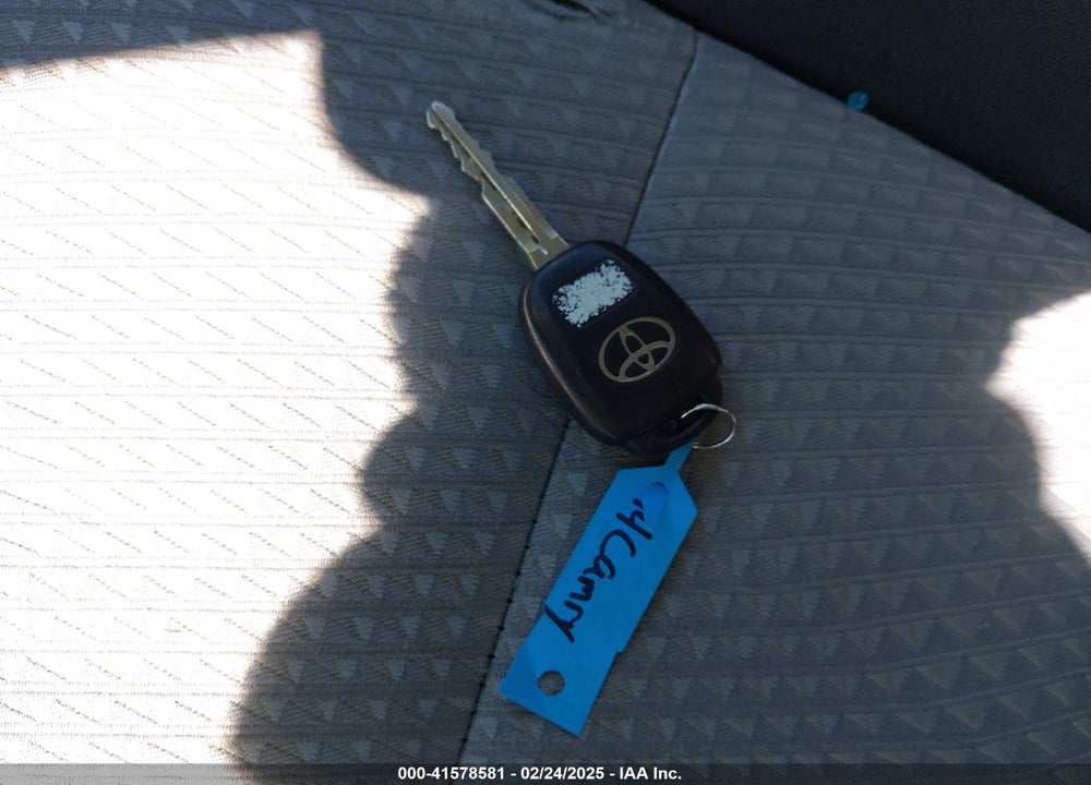 2014 TOYOTA CAMRY SE VIN: 4T1BF1FK9EU868449
