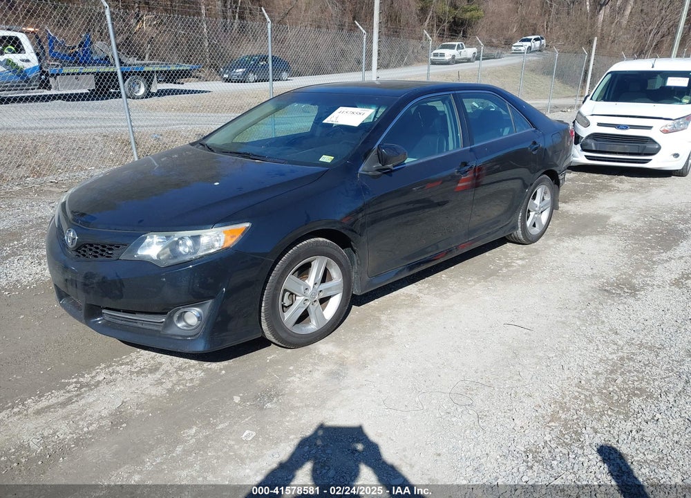 2014 TOYOTA CAMRY SE VIN: 4T1BF1FK9EU868449
