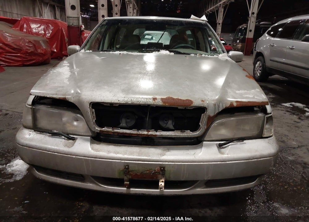 1998 VOLVO V70 GLT VIN: YV1LW5671W2510538