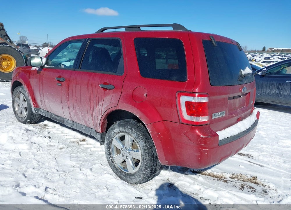 2011 FORD ESCAPE XLT VIN: 1FMCU0DG0BKB64036