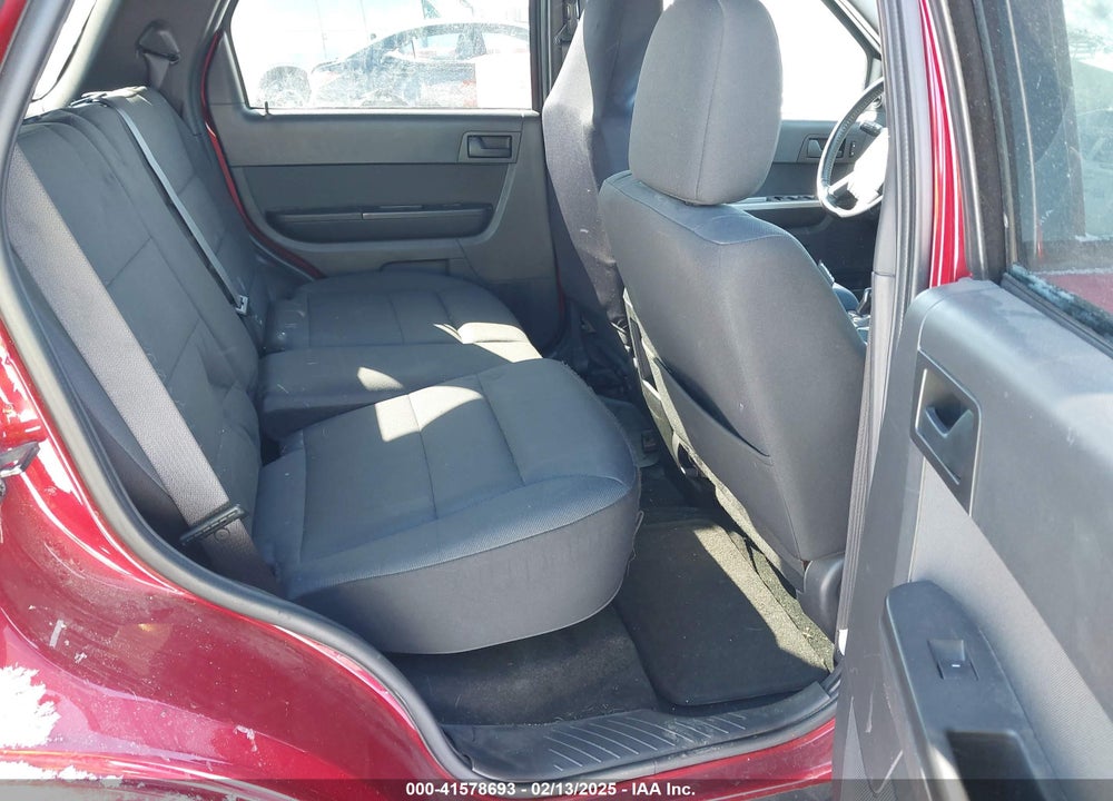 2011 FORD ESCAPE XLT VIN: 1FMCU0DG0BKB64036