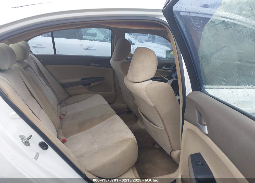 2008 HONDA ACCORD VIN: 1HGCP26478A019084