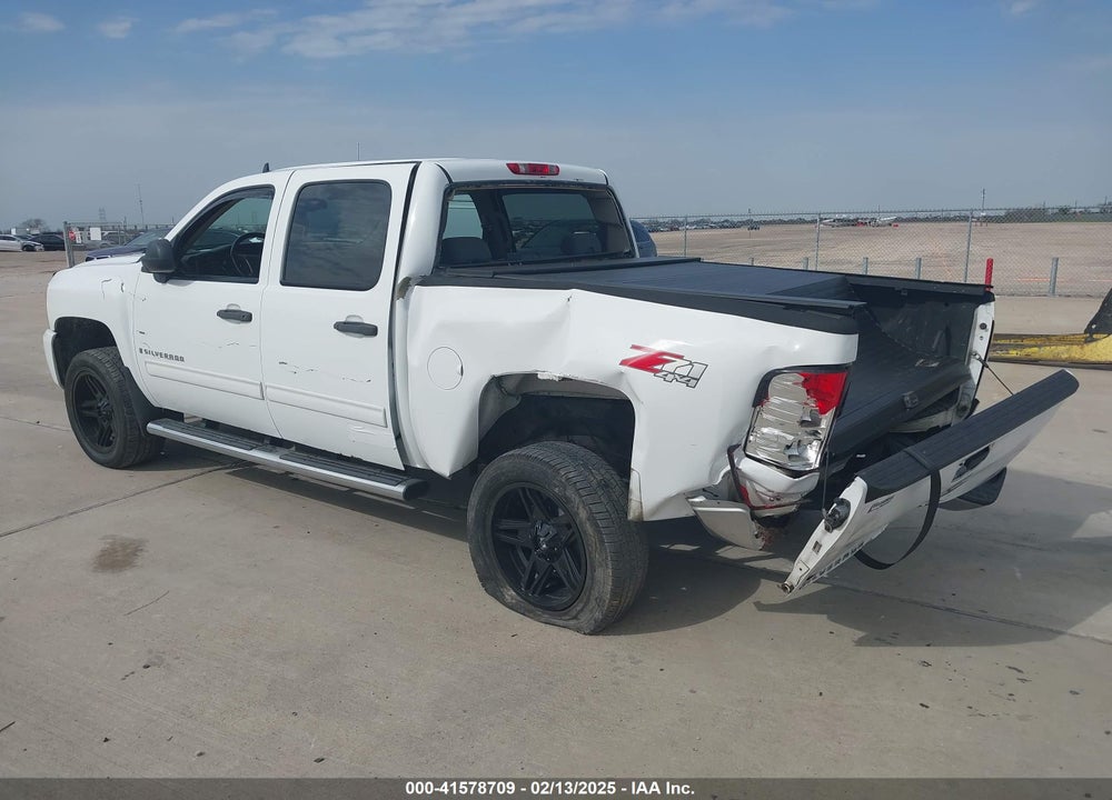 2009 CHEVROLET SILVERADO 1500 LT VIN: 3GCEK23389G149332