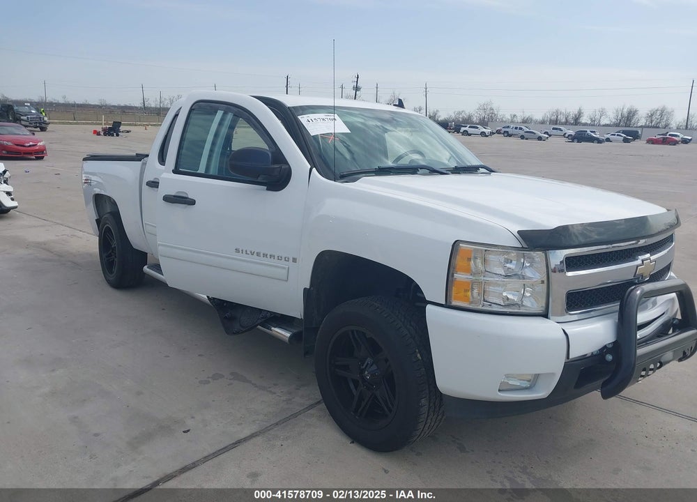 2009 CHEVROLET SILVERADO 1500 LT VIN: 3GCEK23389G149332