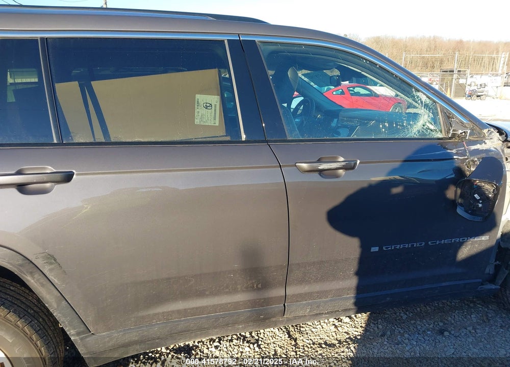 2023 JEEP GRAND CHEROKEE L LIMITED 4X4 VIN: 1C4RJKBGXP8815733