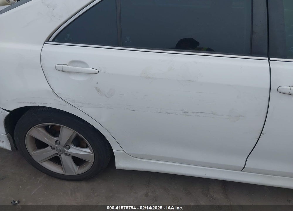2011 TOYOTA CAMRY SE VIN: 4T1BF3EKXBU700022