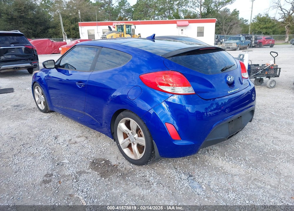 2015 HYUNDAI VELOSTER VIN: KMHTC6AD5FU224385