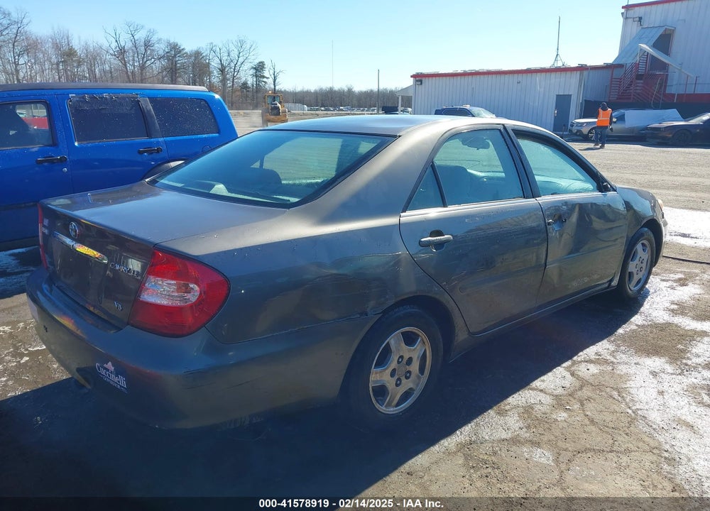 2002 TOYOTA CAMRY VIN: 4T1BF30K82U522991