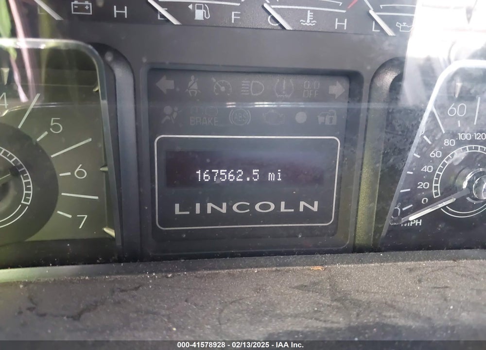 2008 LINCOLN NAVIGATOR VIN: 5LMFU27588LJ13337