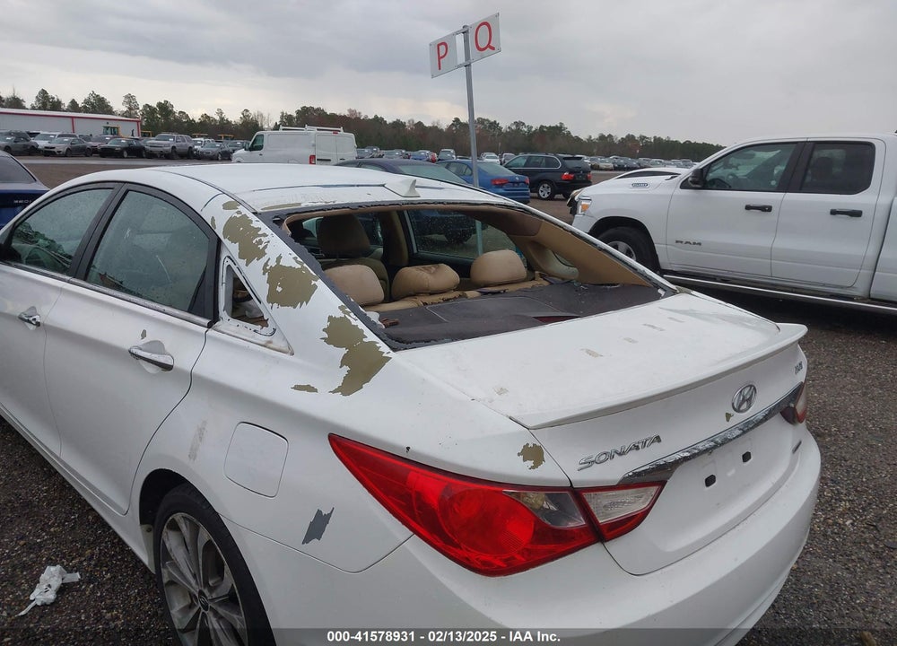 2013 HYUNDAI SONATA VIN: 5NPEC4AB5DH636524