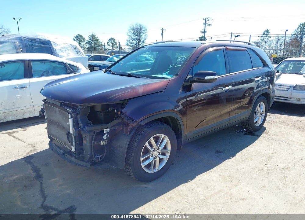 2015 KIA SORENTO LX V6 VIN: 5XYKT4A75FG574292