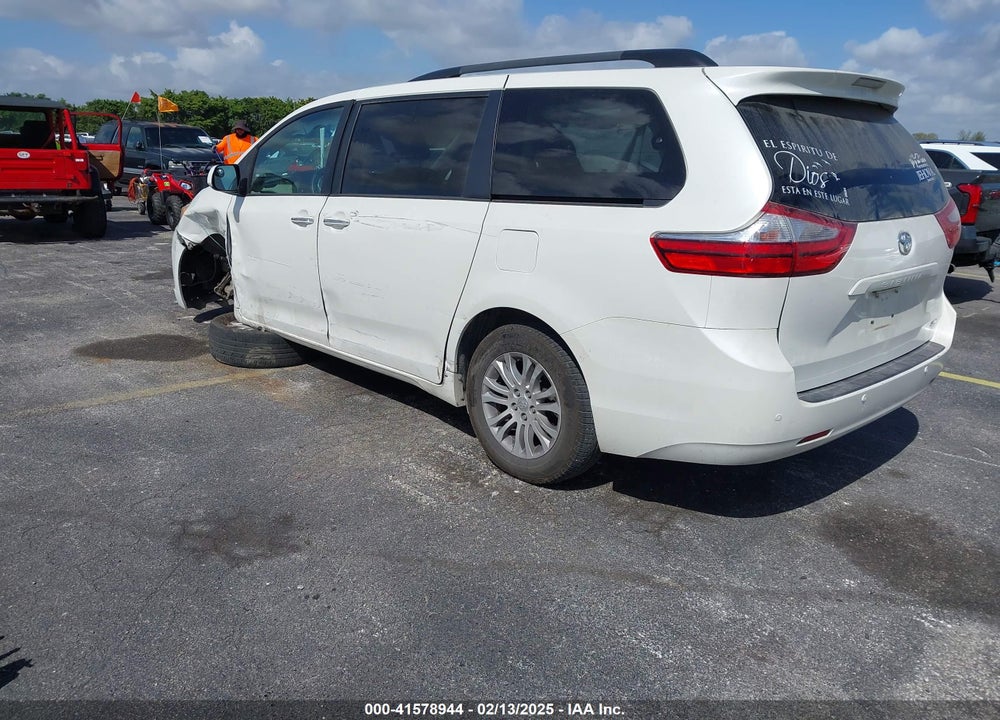 2017 TOYOTA SIENNA VIN: 5TDYZ3DC3HS899086