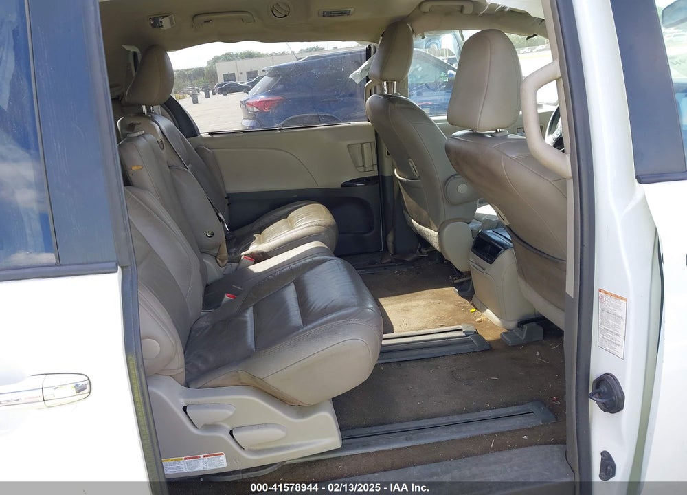 2017 TOYOTA SIENNA VIN: 5TDYZ3DC3HS899086