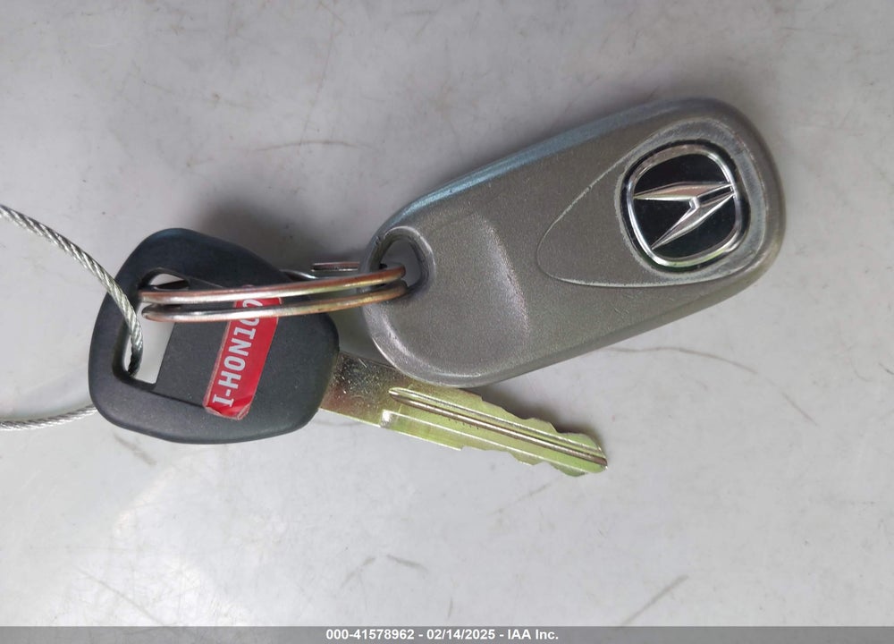 2004 ACURA MDX VIN: 2HNYD18944H505745