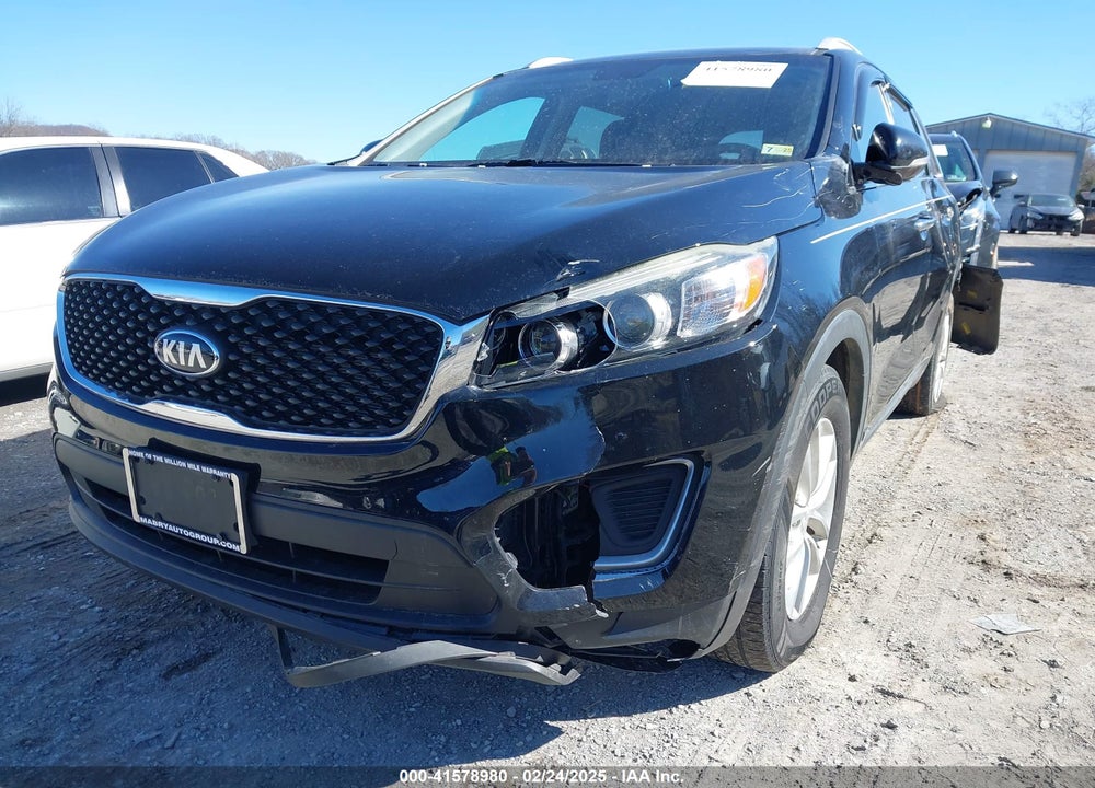 2017 KIA SORENTO 2.4L LX VIN: 5XYPGDA31HG278535