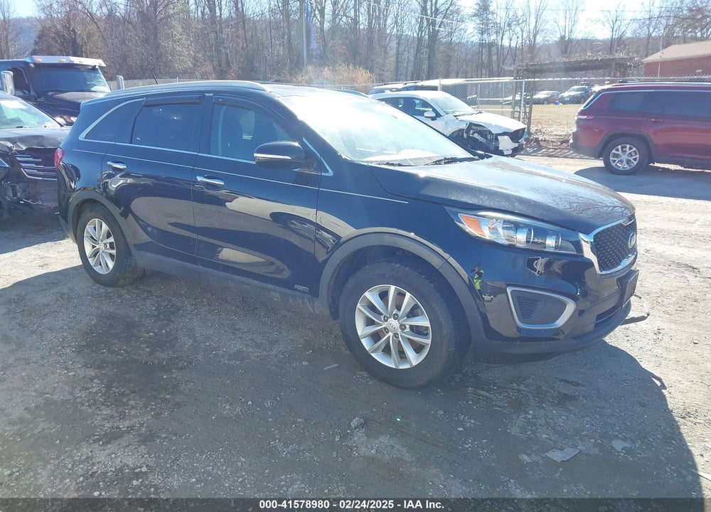 2017 KIA SORENTO 2.4L LX VIN: 5XYPGDA31HG278535