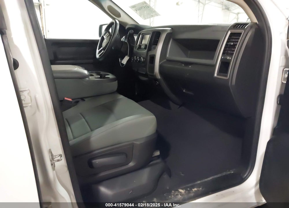 2014 RAM 1500 VIN: 1C6RR7FT7ES439142