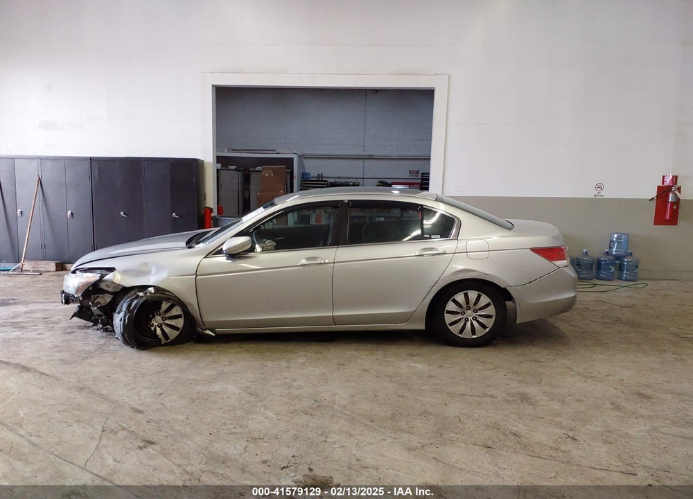 2010 HONDA ACCORD 2.4 LX VIN: 1HGCP2F31AA120926