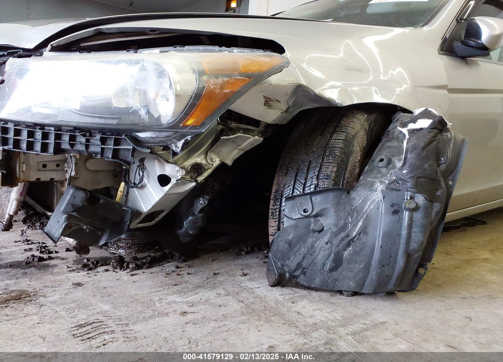 2010 HONDA ACCORD 2.4 LX VIN: 1HGCP2F31AA120926