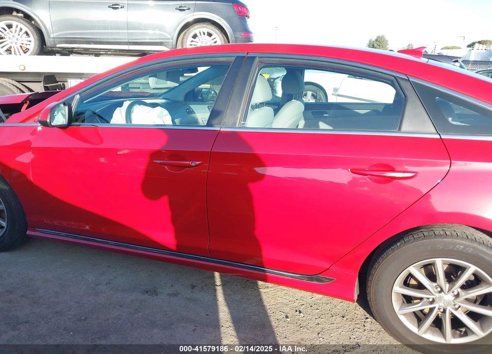 2019 HYUNDAI SONATA VIN: 5NPE24AF8KH790289